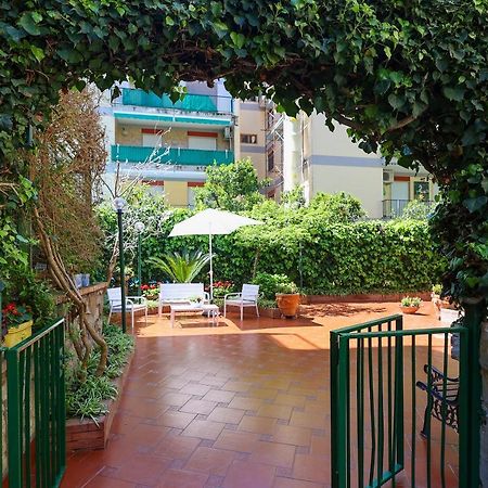 Garden House Giulia Apartamento Sorrento Exterior foto