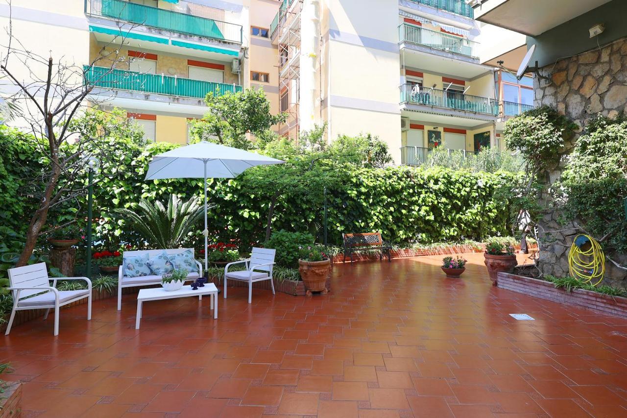 Garden House Giulia Apartamento Sorrento Exterior foto